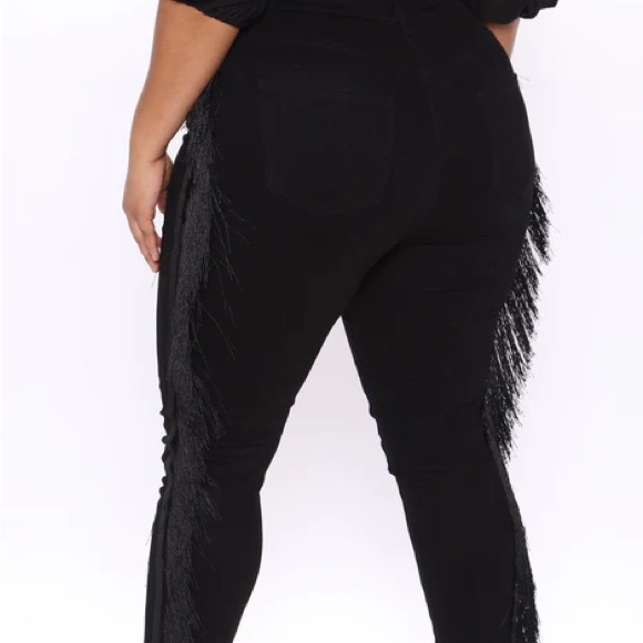 NWT Fashion Nova Sway To The Music Black Fringe Jeans size 16 - Picture 11 of 11